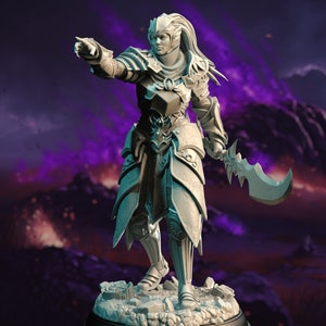 Cyrindeth / Elf / Fighter / Ranger / Rogue /Female / Pathfinder / DnD / DM Stash / 3D Print / 4K Mini / TableTop Miniature / 32mm /75mm