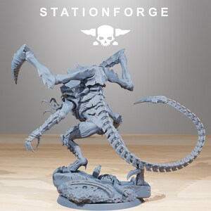 Xenarid Soul Eater / Bug / Big Guy / Nids / Alien / Xenid / Swarm / Sci Fi / Space / Table Top / Station Forge / 3D Print /4K Mini/Wargaming image 3