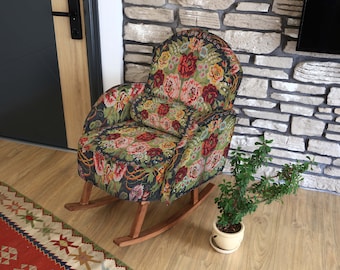Sillón, mecedora infantil, silla de salón, estampado ornamental, rincón de lectura, silla de lactancia, mecedora tapizada
