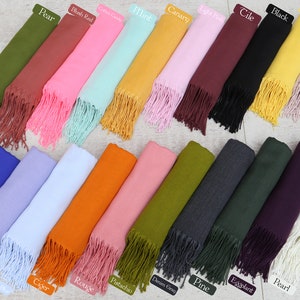 Szaliki na wieczór panieński, prezent dla druhny, prezent Pashmina, szal hurtowy, 66"x26", prezent dla panny młodej, monogram Pashmina, szalik z personalizowanym paskiem, szale