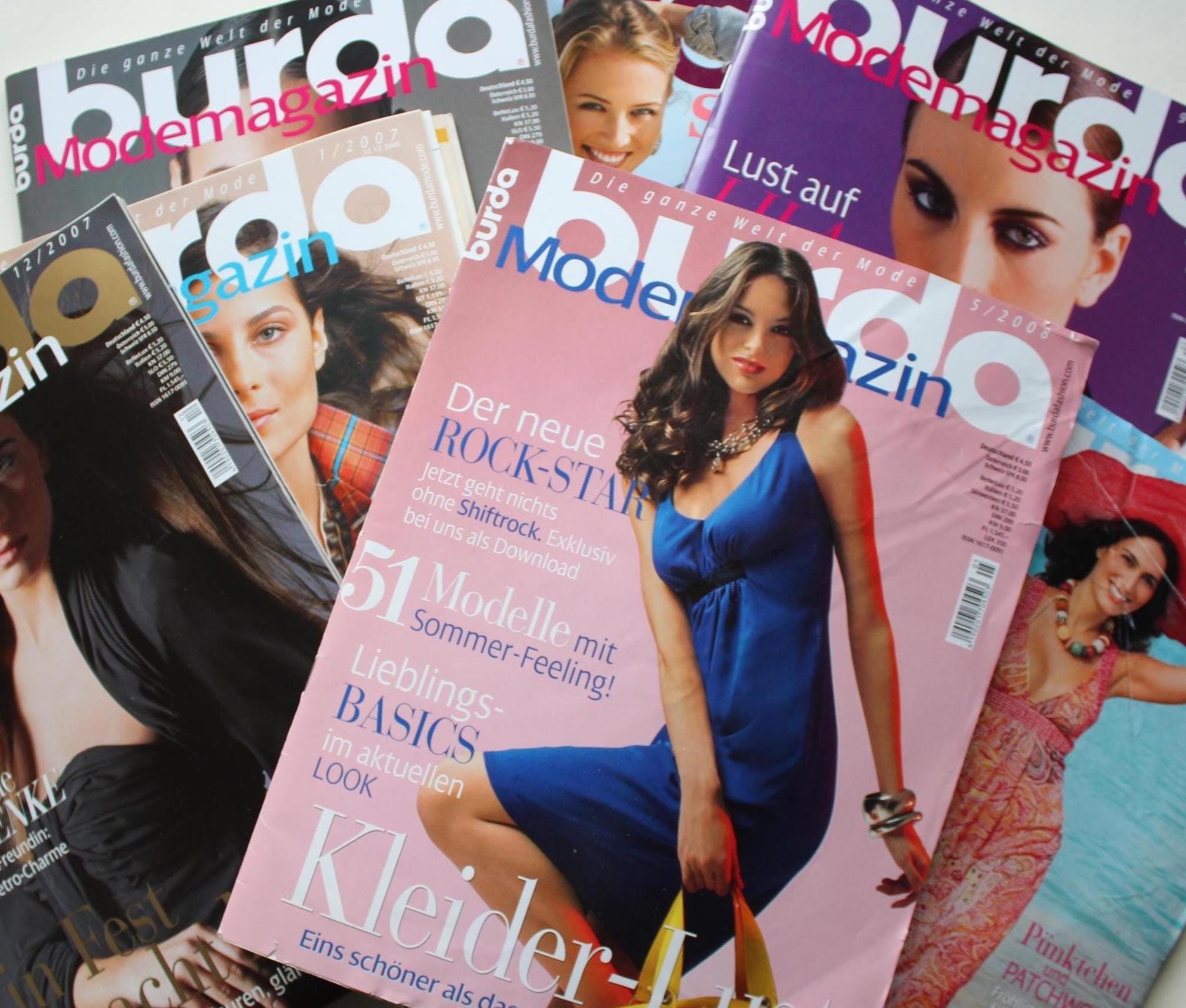 Vintage Zines & Magazines - Etsy Finland