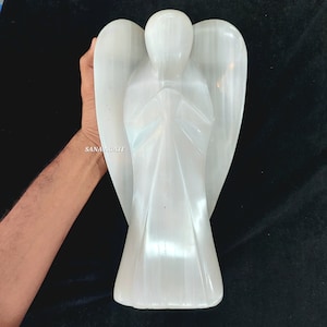 Große Selenit Schutzengel Skulptur: Vintage Kristallfigur