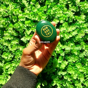 Natural Green Jade Zibu Palm Stone - Zibu Symbol - Money Switch Words - Wealth Talisman To Attract Money - Money Magnet - Green Jade - Gift