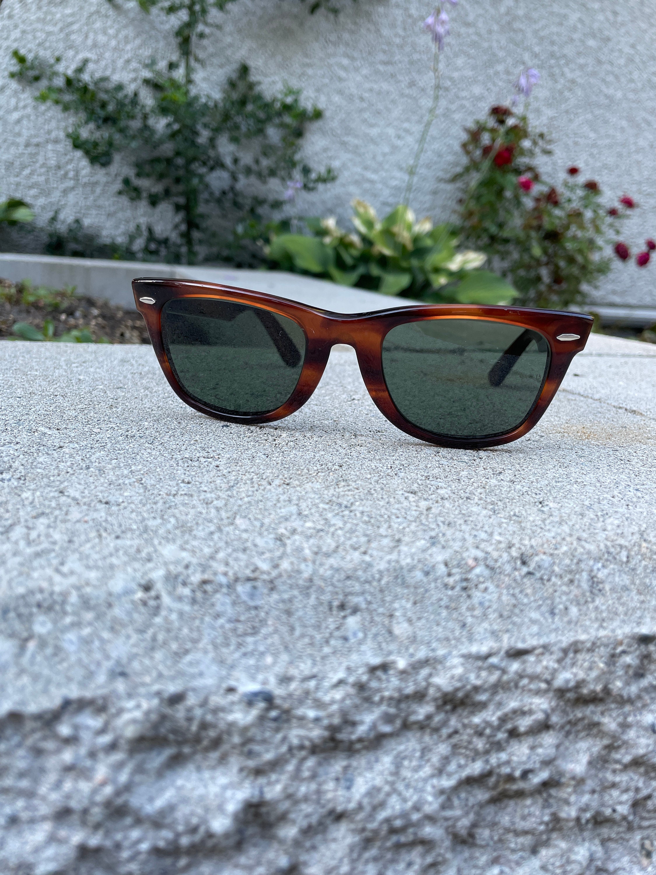 Vintage Classic 1980s Ray-ban Wayfarer Sunglasses - Etsy