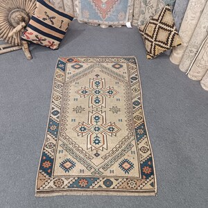 Vintage Türkischer Wollteppich: Anatolischer Küchenteppich (11x7 cm)