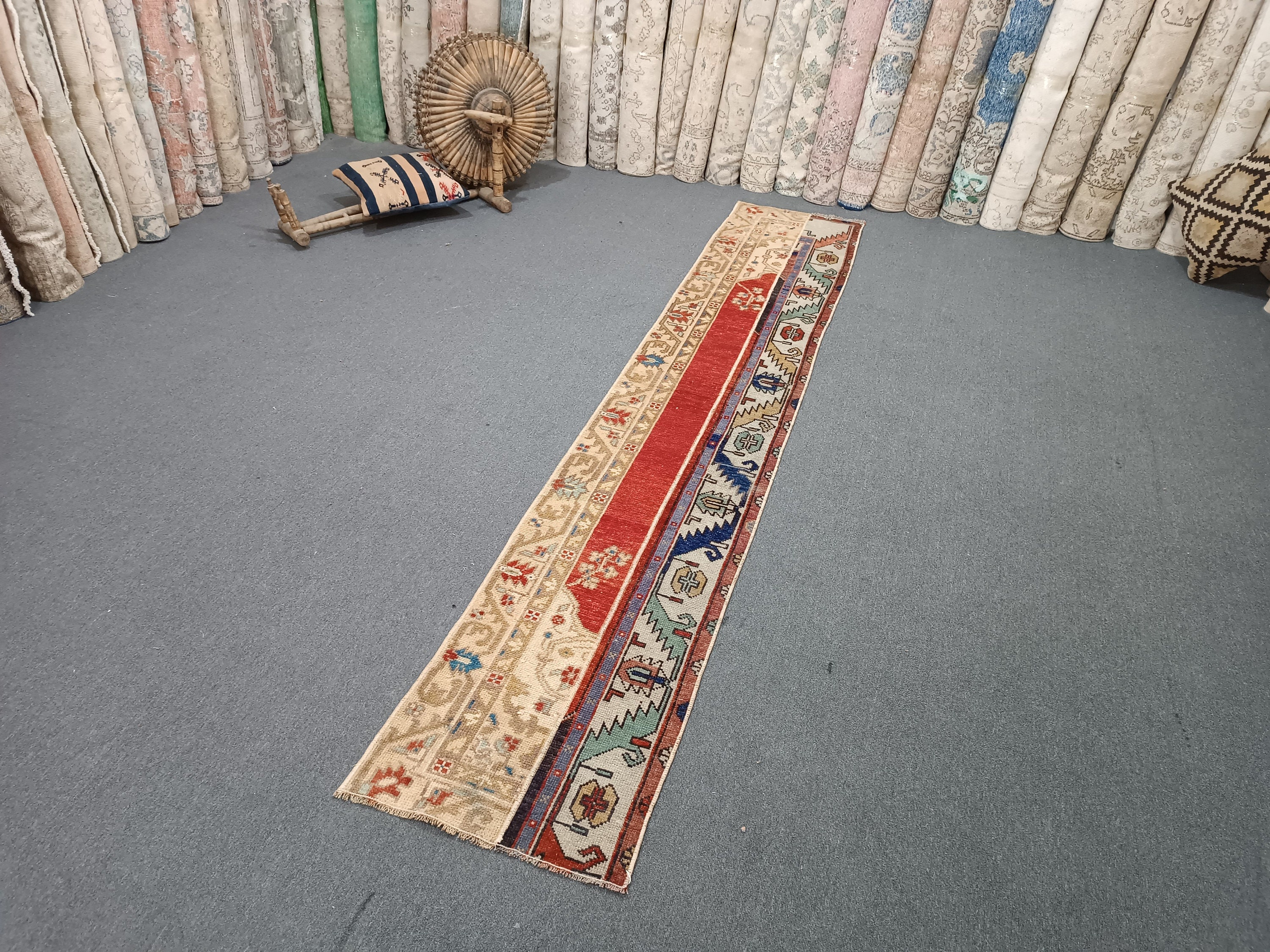 ヴィンテージ ウシャック ラグ ランナー：ハンドメイド ウール