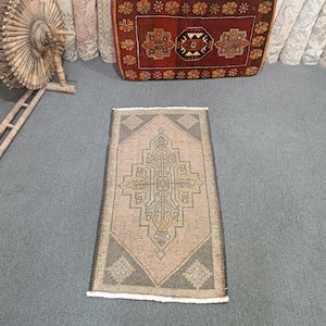 Vintage Turkish Handmade Rug: Cotton Wool Blend, 3.5x1.8 Ft