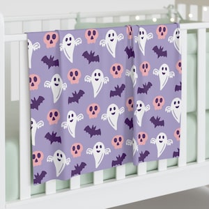 Goth Baby Bat Swaddle Blanket, Pastel Goth Grunge Punk Baby Nursery Decor, Gothic Baby Shower Gift, Spooky Witchy Halloween Nursery Blanket