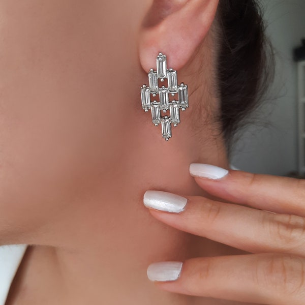 Crystal bridal earrings , Rhinestone Earrings , Drop earrings   jewelry