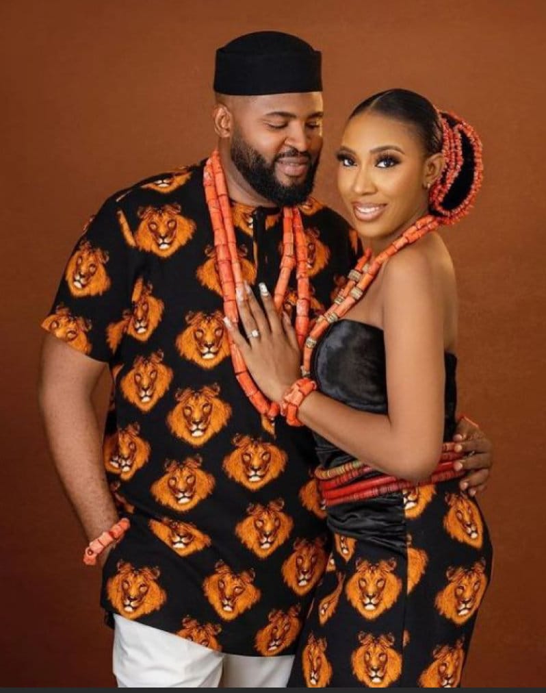 Igbo Culture Isiagu Wears Couple Isiagu Igbo Traditional Attire