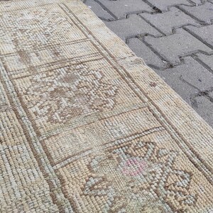 Vintage Turkish Rug: Handmade Wool-Cotton Entryway Mat (1.44&#39;X3.02&#39;)