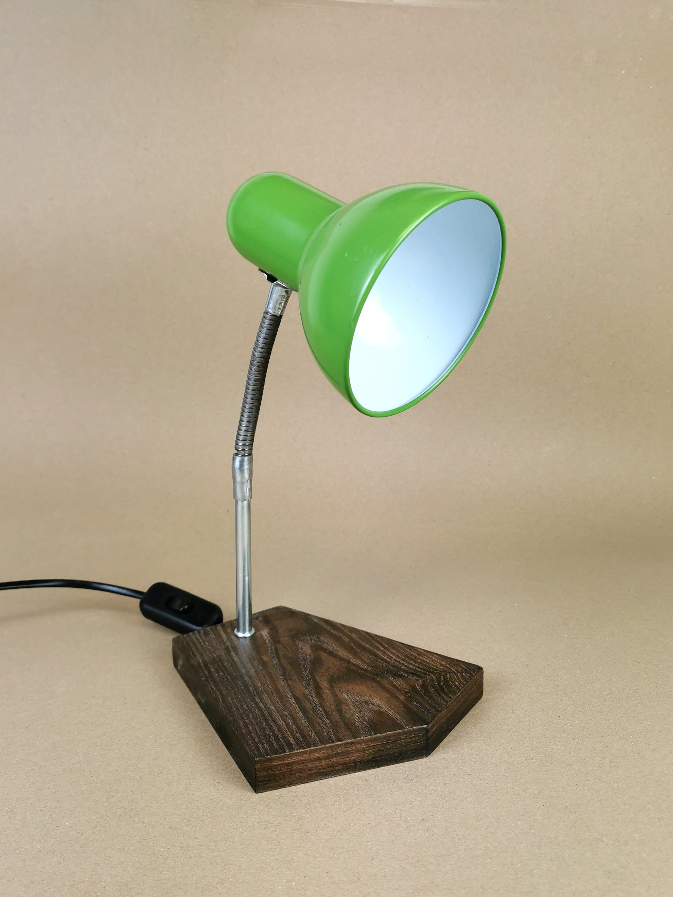 Lampe Vintage et Socle en Bois
