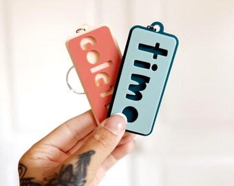 Etiqueta de acrílico para nombre / Etiqueta para mochila / Llavero para mochila / Etiqueta para pañalera / Etiqueta para lonchera / Llavero personalizado / Llavero con nombre para niños