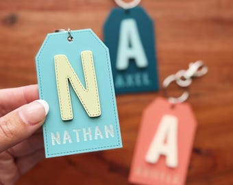 Etichetta iniziale cucita / Etichetta con nome per zaino / Portachiavi per zaino / Etichetta per borsa per pannolini / Etichetta per scatola per il pranzo / Portachiavi personalizzato / Portachiavi con nome per bambini