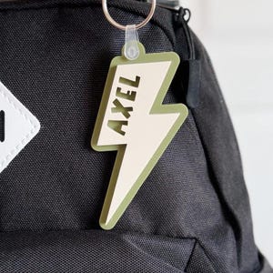 Lightening Bolt Anhänger | Rucksack Namensschild | Rucksack Schlüsselanhänger | Windel Taschenanhänger | Lunch Box Anhänger | Personalisierter Schlüsselbund | Kinder Name Schlüsselanhänger