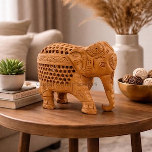 Statuetta di elefante in legno fatta a mano - Elefante decorativo in legno di sheesham - Intricata lavorazione Jali - Regalo di intaglio di animali fatto a mano - mini elefante