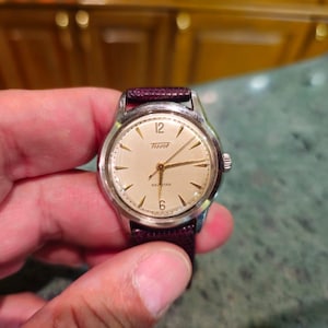 Vintage Tissot Seastar Switzerland 1950s Movement 3903674 CHs Tissot@Fils Beige Rare Model Water-resistant Crocodile strap Italy
