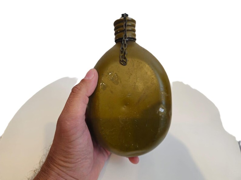 Vintage Military Aluminum Flask Red Vyborg 1953 Ukrainian Armed Forces War Ukraine russia image 3
