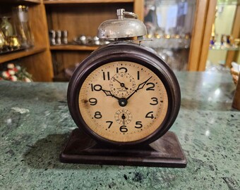 Vintage Carbolite Table Alarm Clock 1967 2nd Moscow Watch Factory