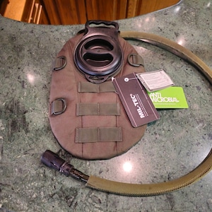 Military hydration pack tactical assault hiking hunting Mil-Tec Germany olive New
