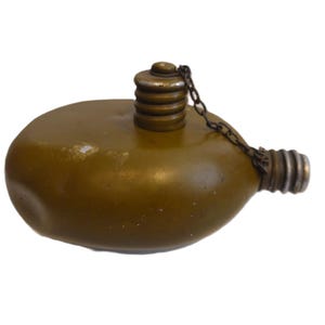 Vintage Military Aluminum Flask Red Vyborg 1953 Ukrainian Armed Forces War Ukraine russia image 7