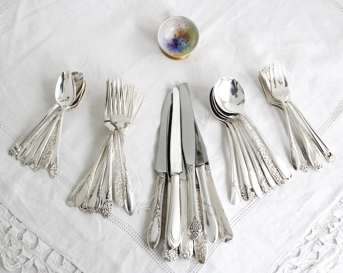 Picture of Mixed Silver Plated Cutlery Set Vintage Curated Art Deco Pattern ...