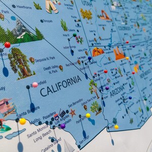 USA Travel Map: Illustrated National Parks Push Pin Canvas