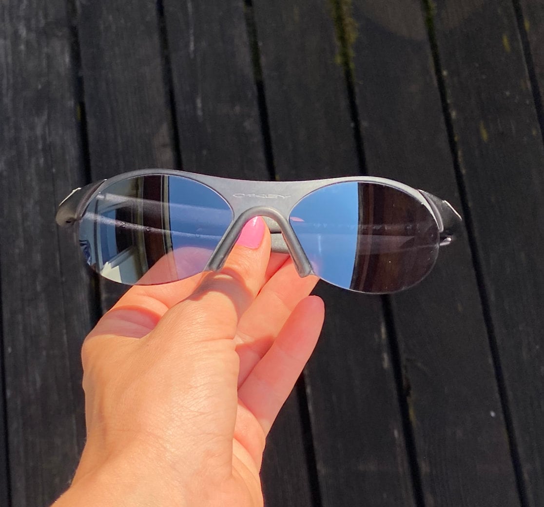 Oakley 1999 top