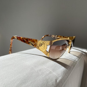Y2K‎ Vintage Fendi Sunglasses Gold Zucca Monogram Brown Gradient Lens Italy Case Fendi Gold with Vintage Sunglasses for Women for sale | eBay main image 2