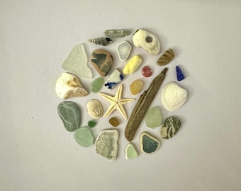 Seeglas Vogel Kunst: Handgemachte Küsten Szene im weißen Rahmen, Seeglas Bild, Geschenk, Seeglas, handgemacht, Weihnachtsgeschenk, Geburtstagsgeschenk, Seaham
