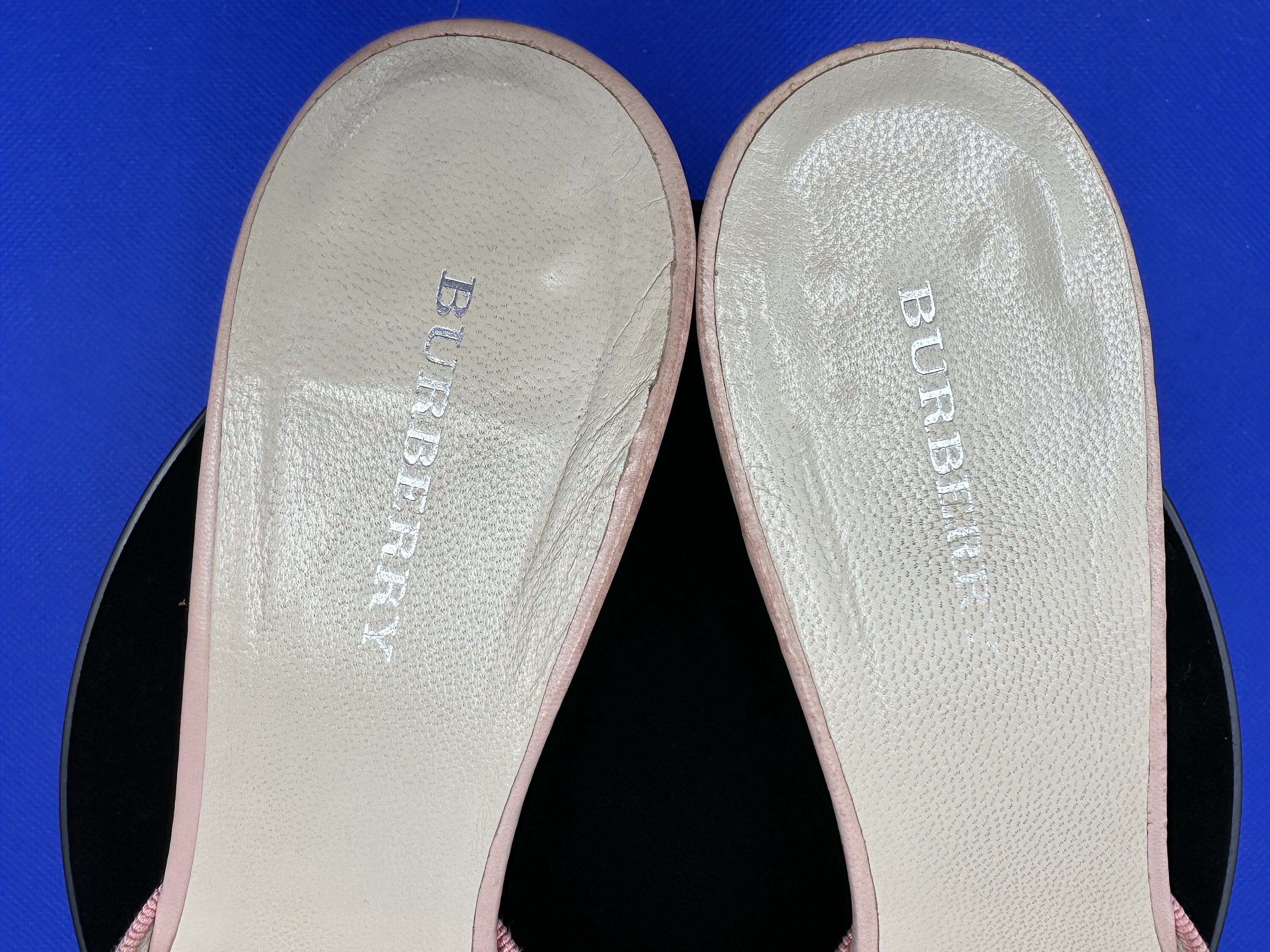 Vintage Burberry Baby Pink Kitten Heel Shoes With Medium Pink Grosgrain ...