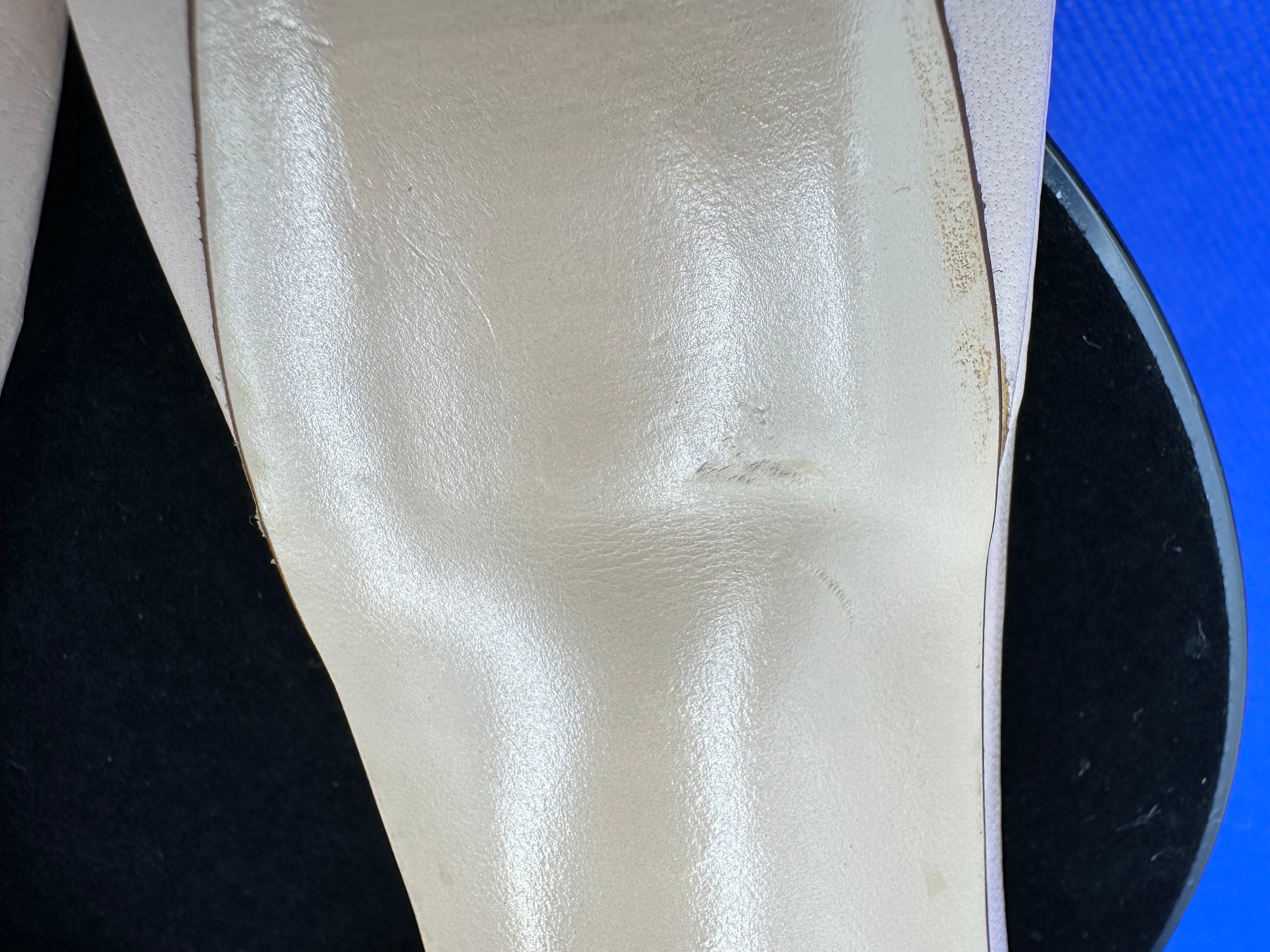 Vintage Burberry Baby Pink Kitten Heel Shoes With Medium Pink Grosgrain ...