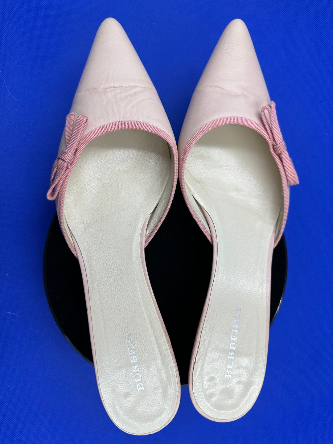 Vintage Burberry Baby Pink Kitten Heel Shoes With Medium Pink Grosgrain ...