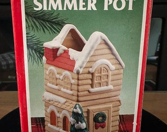 Vintage Winter/Holiday Potpourri Simmer Pot 2 Pc 3 Story House in Snow