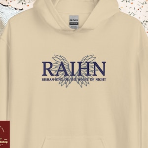 Raihn geborduurde hoodie, The Serpent and The Wings of Night lezing hooded sweater, officiële Carissa Broadbent-merchandise, cadeau voor boekenliefhebbers