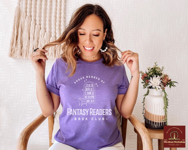 Lässkjorta, fantasyläsare bokklubb t-shirt, boklig födelsedagspresent till bokälskare från bästa vänner, bibliotekarie t-shirt till jul Heather Team Purple
