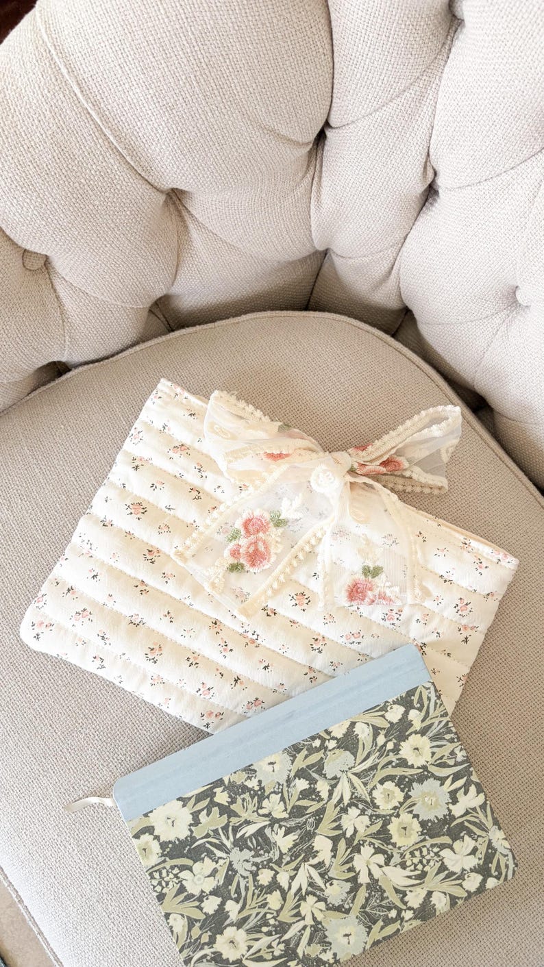 Large Book Sleeve with Lace Ribbon, Quilted Book Cover with Lace Bow, Christmas Gift for Book Lovers, Pink Floral Bow Tie Padded Bible Cover image 5