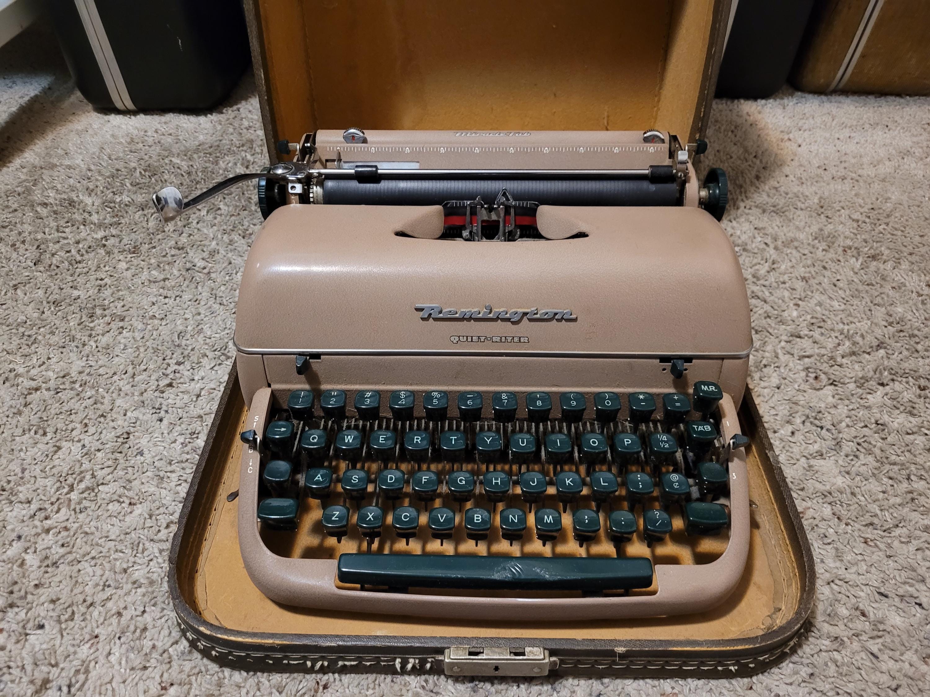 Remington Quiet Riter Typewriter - Etsy Canada