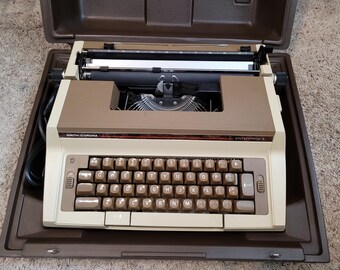 1980's Smith-Corona Enterprise II typewriter