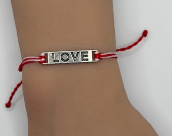 Handmade Love Charm Bracelet Adjustable String Cord Custom Color Personalized Jewelry Boho Minimalist Gift Romantic Unique Friendship Heart
