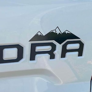 Tundra Tailgate Mountain Vinyl Decal 2014-2021