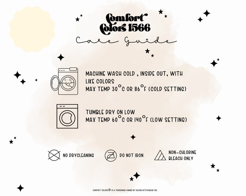 K&ouml;nnte beinhalten: Eine Schwarzwei&szlig;illustration einer Waschmaschine mit dem Text "Machine wash cold, inside out, with like colors. Max temp 30&deg;C or 86&deg;F (cold setting)". Darunter befindet sich eine weitere Illustration einer Waschmaschine mit dem Text "Tumble dry on low. Max temp 60&deg;C or 140&deg;F (low setting)". Darunter befinden sich drei Symbole: ein durchgestrichener Kreis, ein Kreis mit einem B&uuml;geleisen darin und ein durchgestrichenes Dreieck. Der Text unter den Symbolen lautet "No drycleaning", "Do not iron" und "Non-chlorine bleach only".