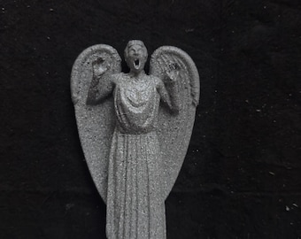 The Weeping Angels 未開封　4個セット Hero Collector Doctor Who MEGA Weeping Angel | Figures.com