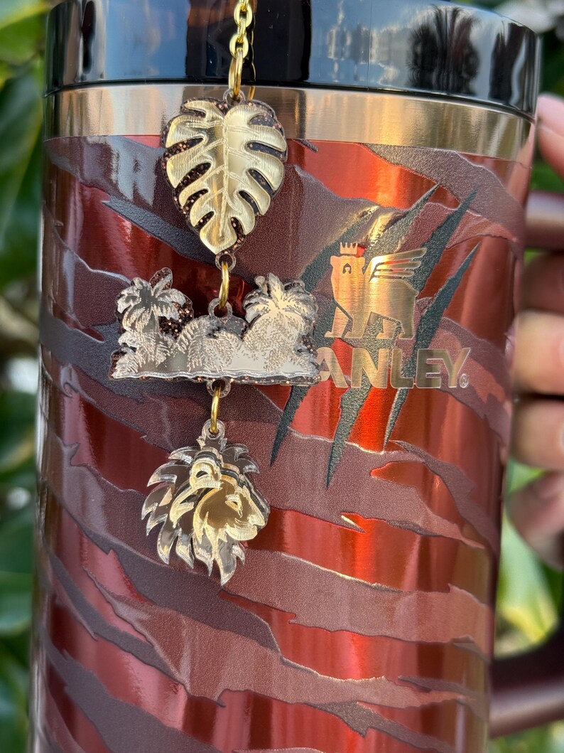 40oz quencher plate, stanley name tag, stanley name plate, stanley tag 40oz, tumbler name plate, mug name tag, stanley accessories, straw charm, tumbler bow, leopard tumbler, personalized name, tyla tyger stanley, tiger print stanley
