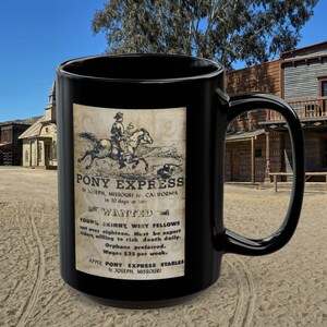 PONY EXPRESS Schwarze Tasse Keramik Kaffeetasse Pferdeliebhaber Geschenk Western Thema Teetasse Einzigartige Küche Dekor 15 Unzen Kaffeetasse