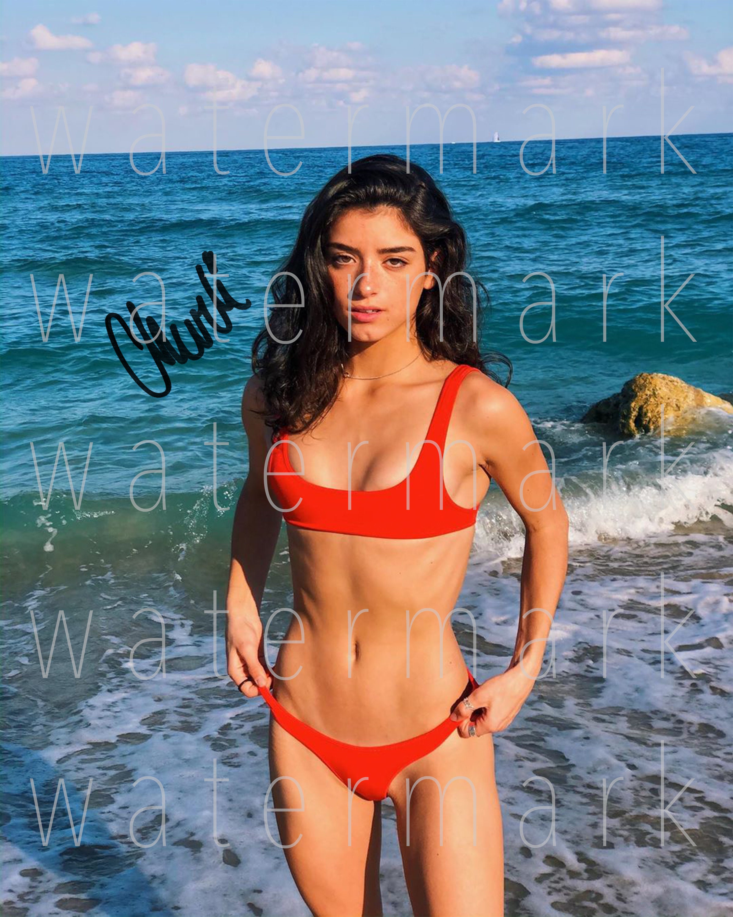 Charli d'amelio hot photos