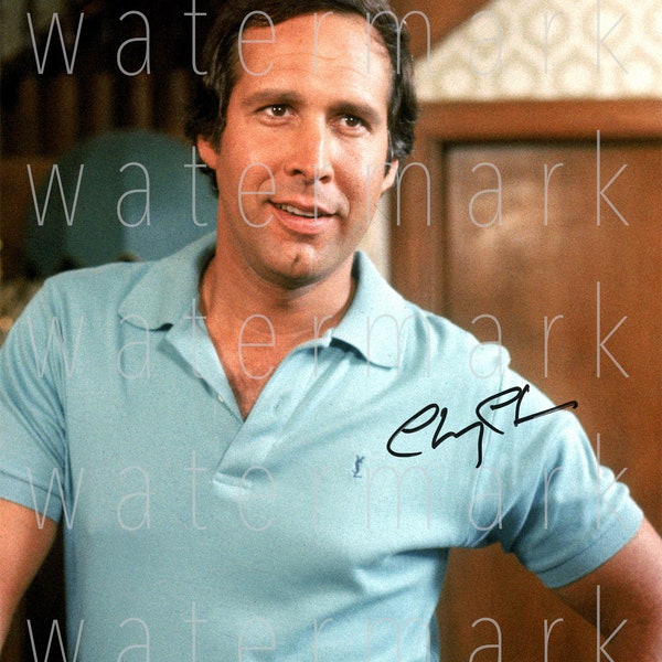 Chevy Chase signed 8"x10" photo autograph photograph poster print reprint