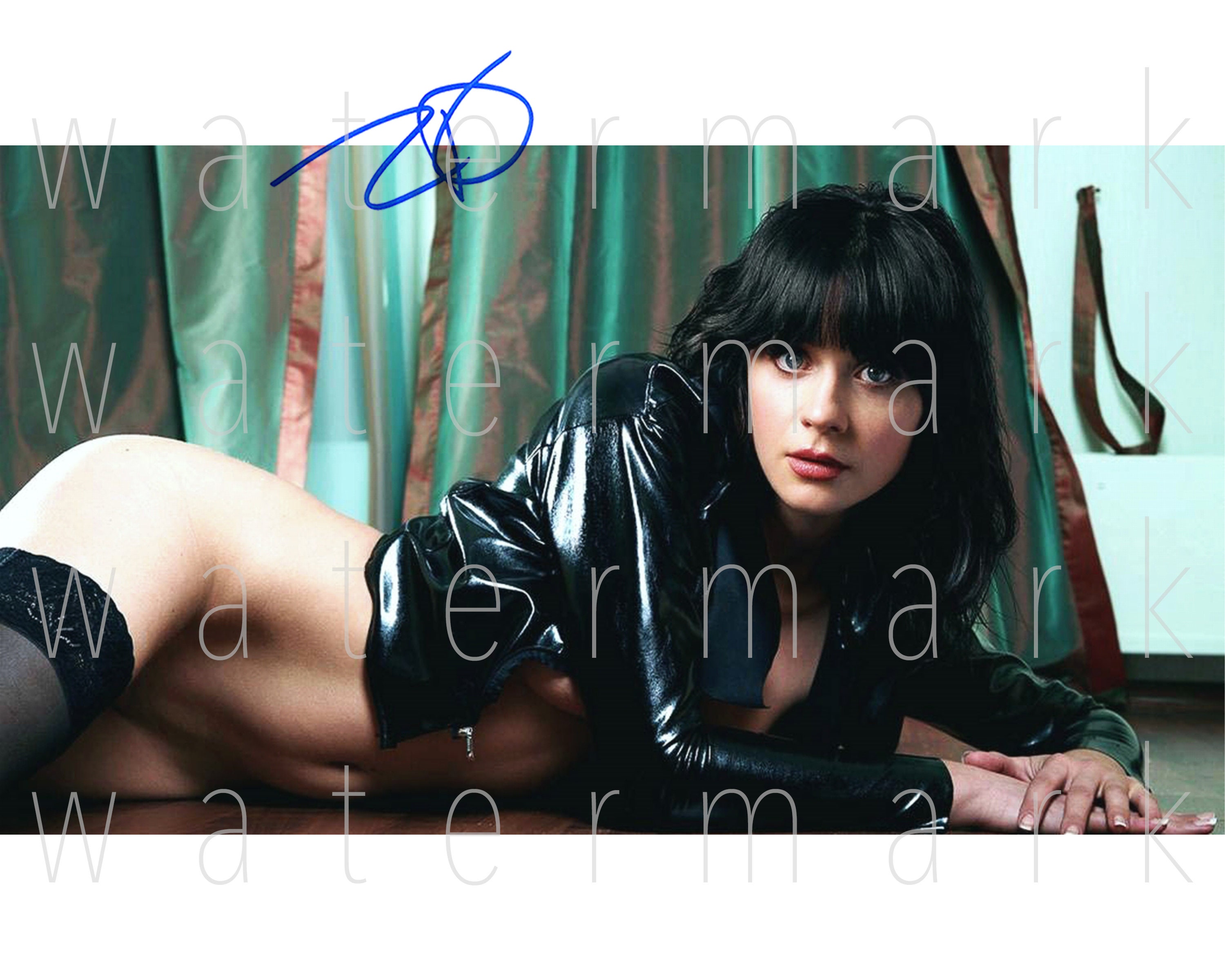 Zooey Deschanel Sex Tape - Zooey Deschanel Sexy Hot Signed 8x10 Photo - Etsy