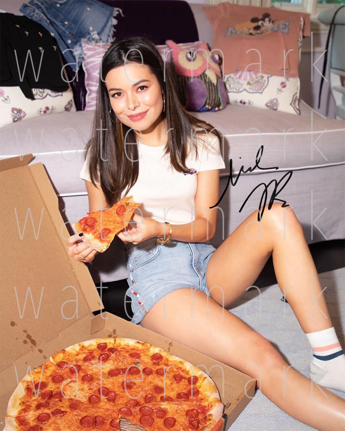 Miranda cosgrove sexy pics