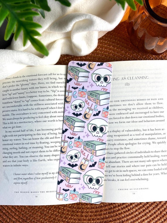 Spooky Readers Laminated Bookmark: Halloween Bookworm Gift